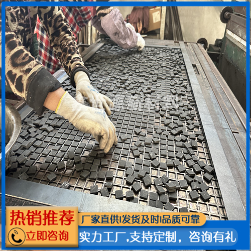 耐磨復合陶瓷襯板